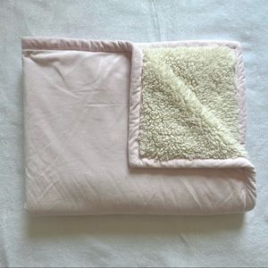 NWOT PBK Sherpa Baby Blanket